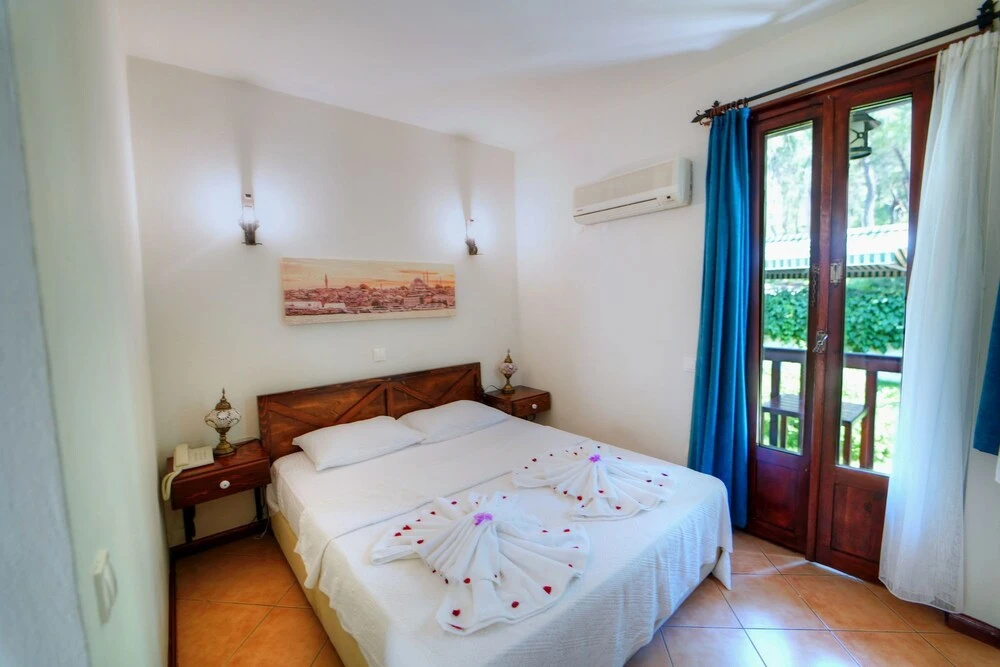 Economy room