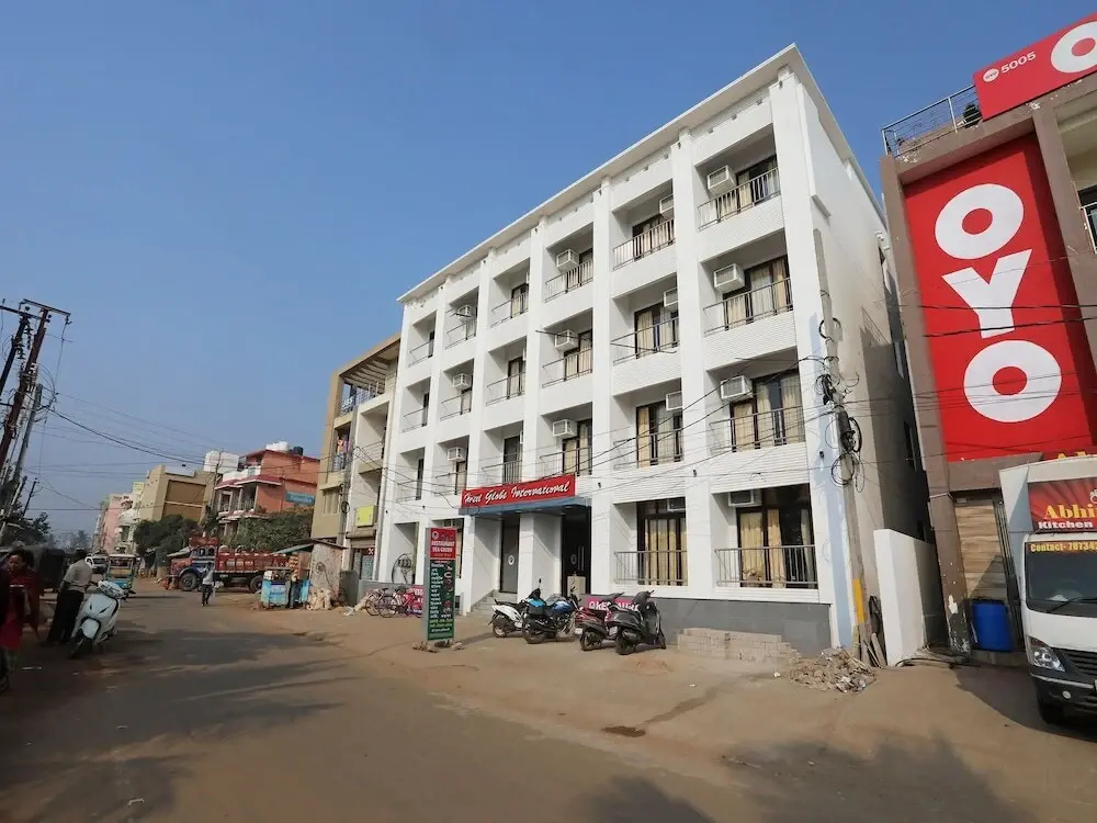 Hotel Globe International by OYO Rooms