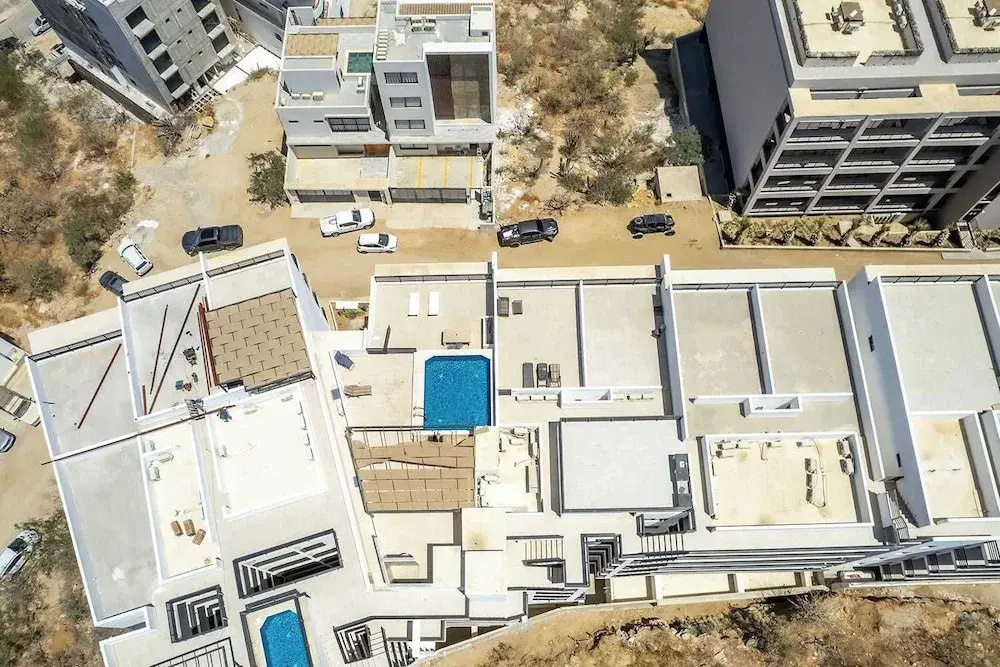 Amazing 2BR Condo With Rooftop Pool - BBQ