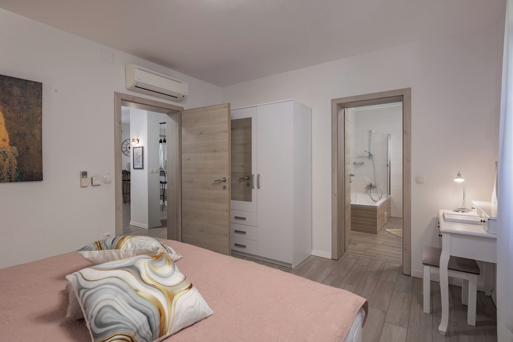 Hotel photo 30