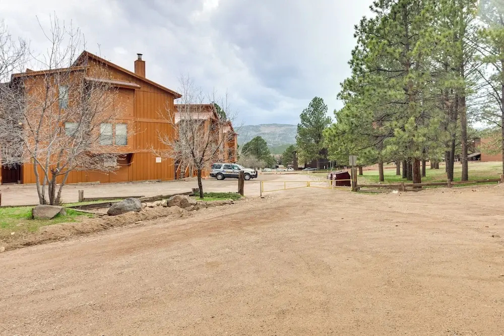 Pet-friendly Angel Fire Condo: Walk to Ski Resort