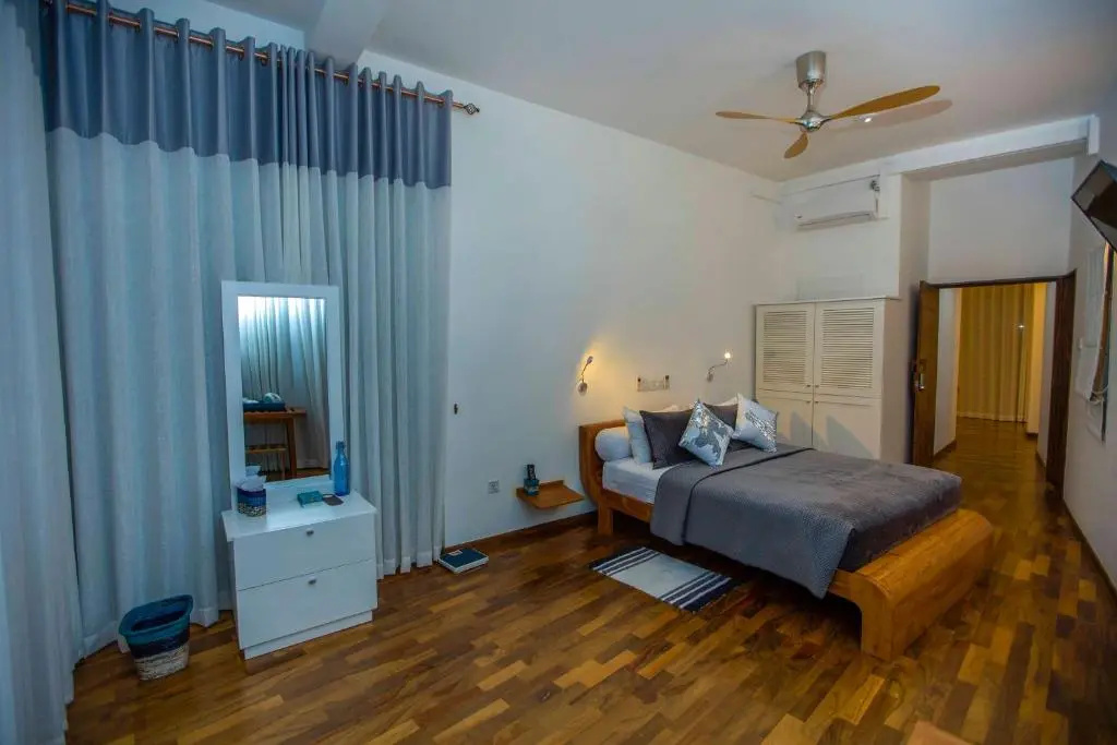 Deluxe Double room with balcony (full double bed)