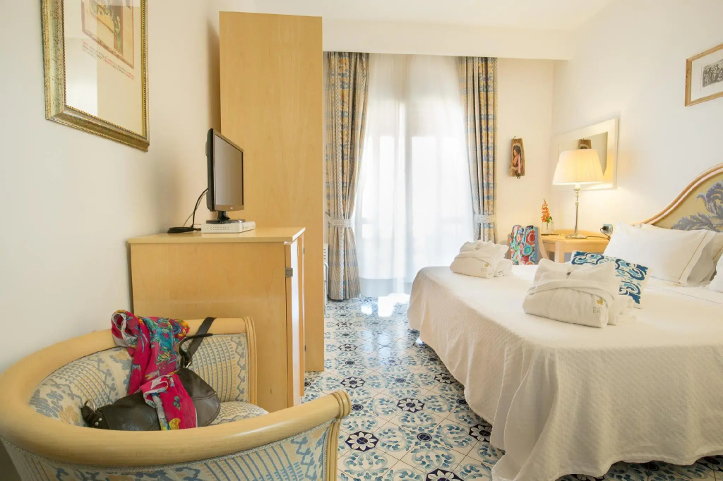 Hotel photo 33