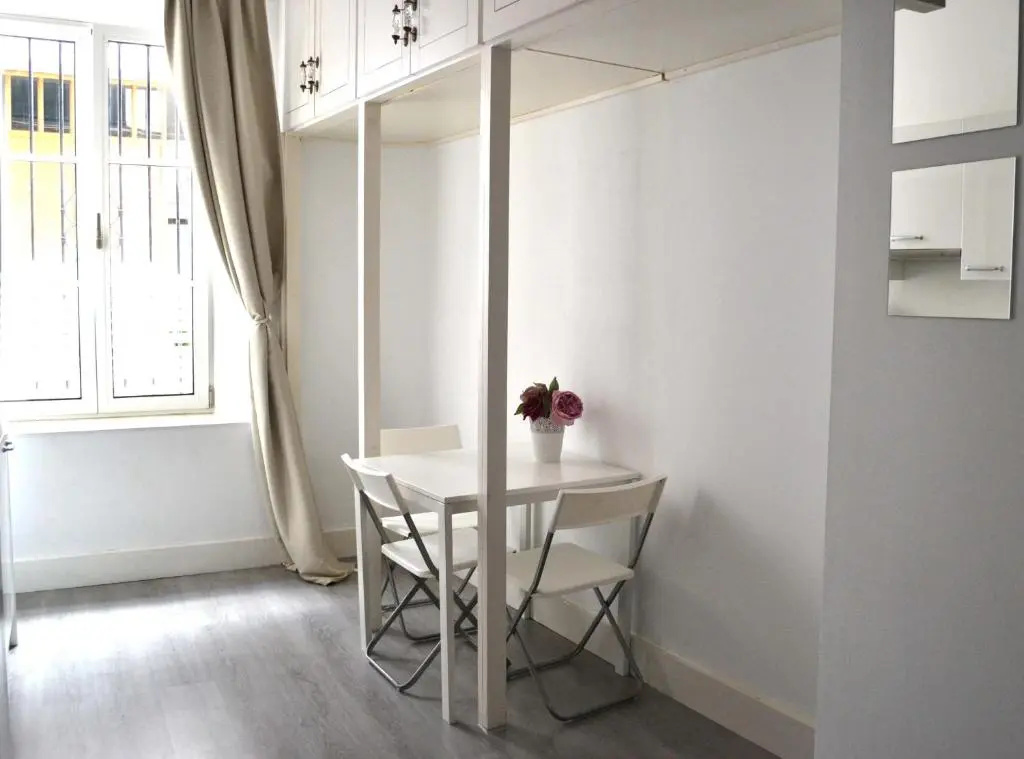 1 Bedroom Basement Apartment