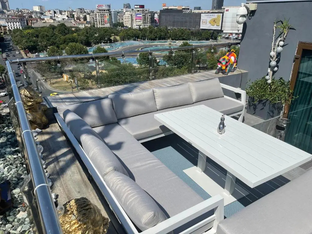 Penthouse Apartment