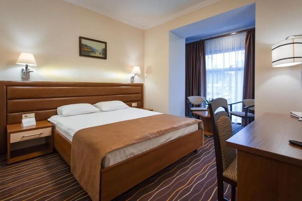 Comfort room