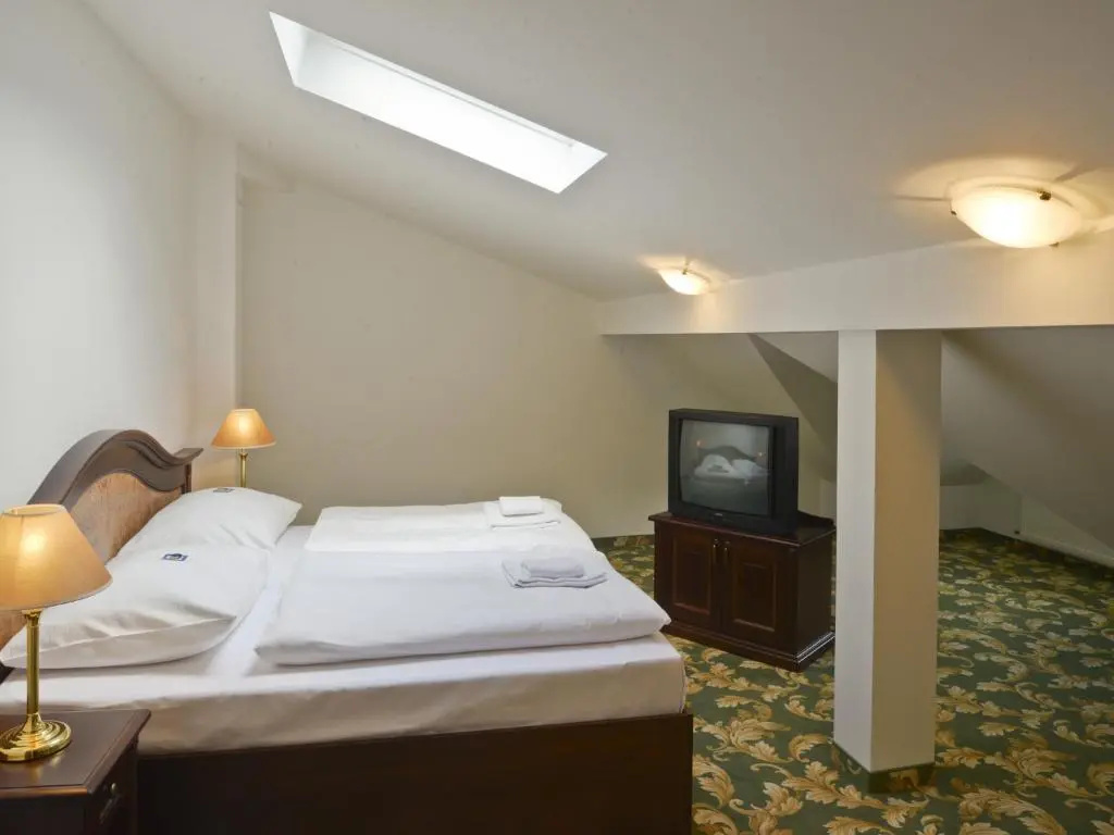 EA Hotel Elefant - Chambres