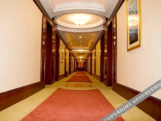 Jilin Shanjiang Hotel - фото 5