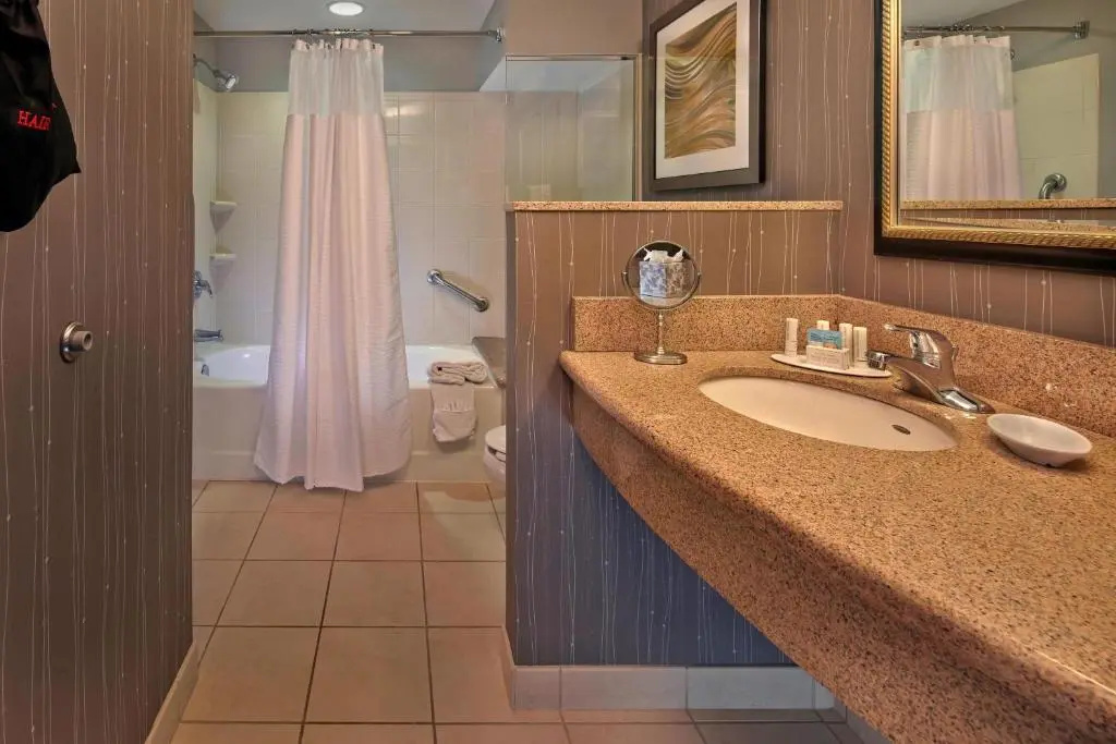 Courtyard by Marriott St. Petersburg Downtown - Chambres