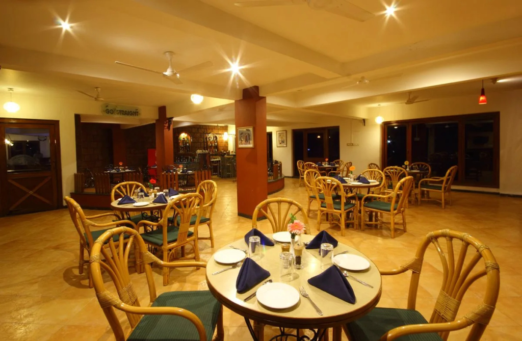 Food & Beverage