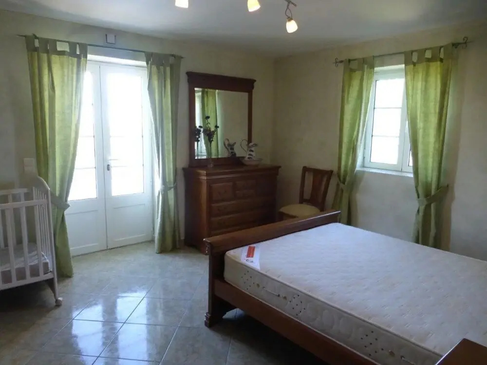 Voir la photo 2 — Spacious Holiday Home in Monsegur With Pool
