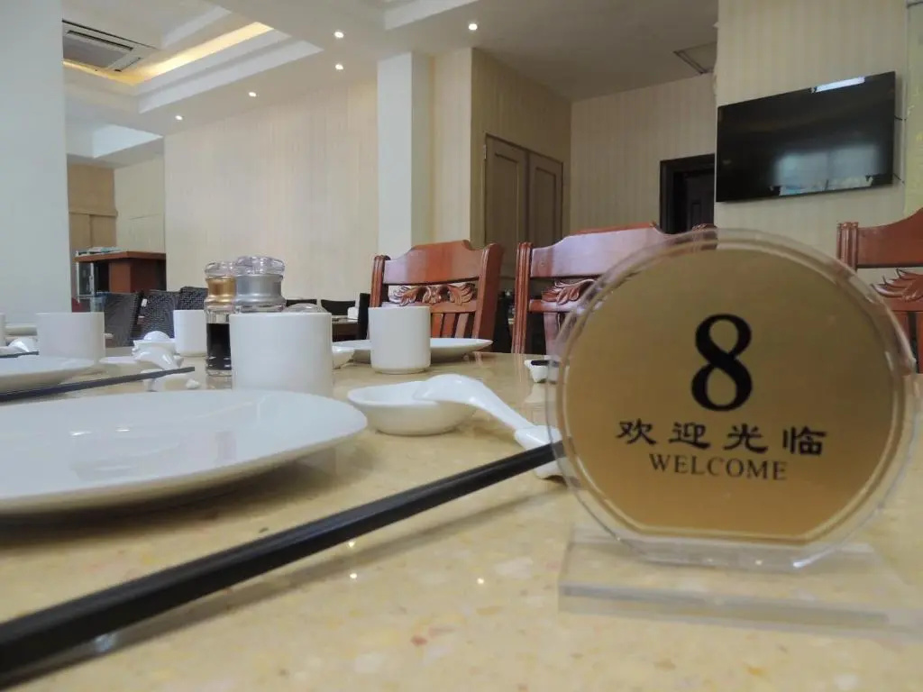 Food & Beverage