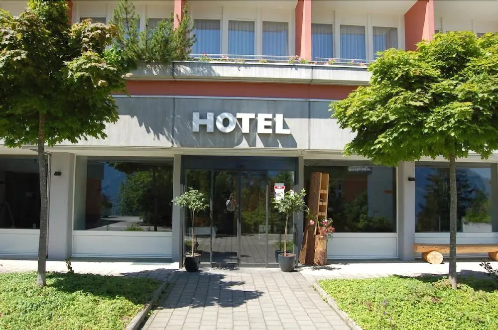 Hotel Alvier
