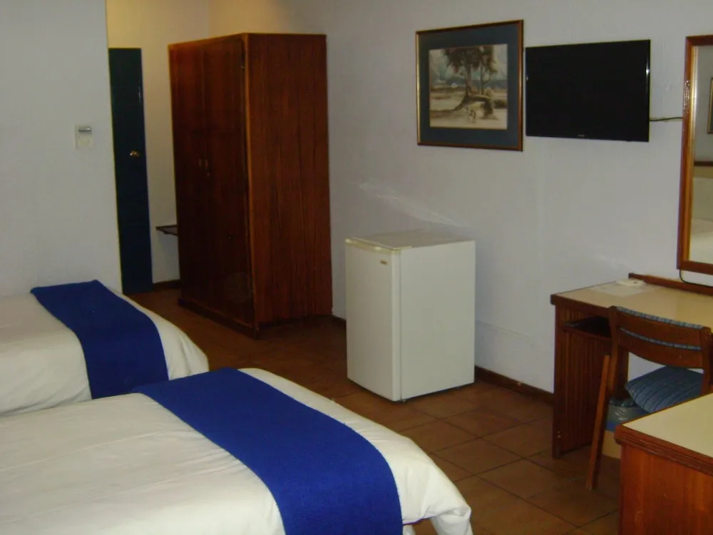 The Gaborone Hotel - Chambres