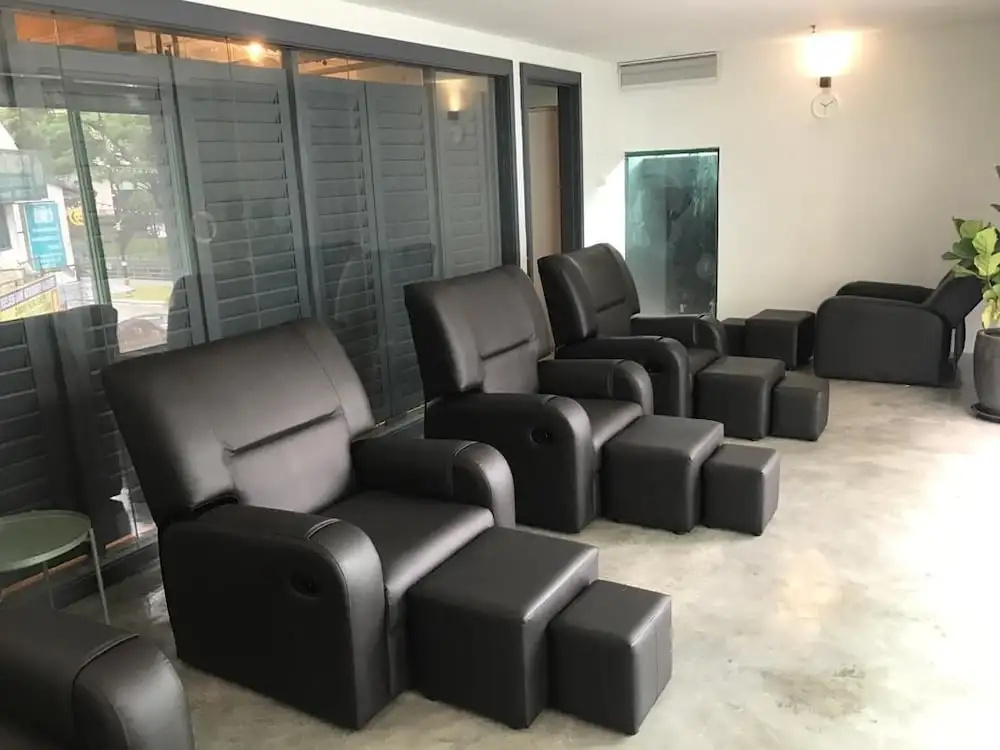 Lobby & Reception