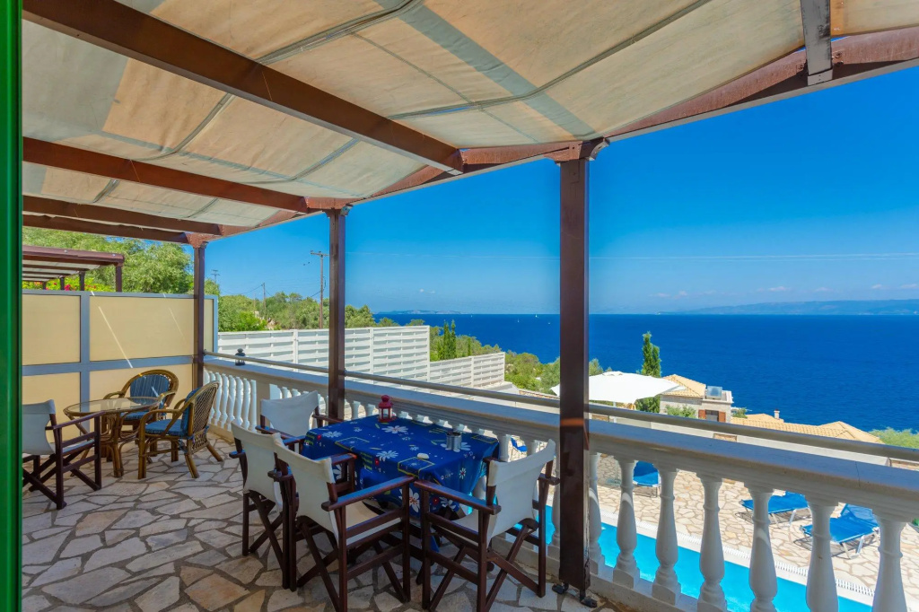 Villa Martha Large Private Pool Walk to Beach Sea Views A C Wifi Car Not Required - 2247