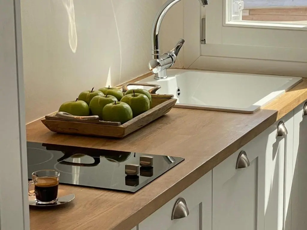 2 Bedrooms Cottage