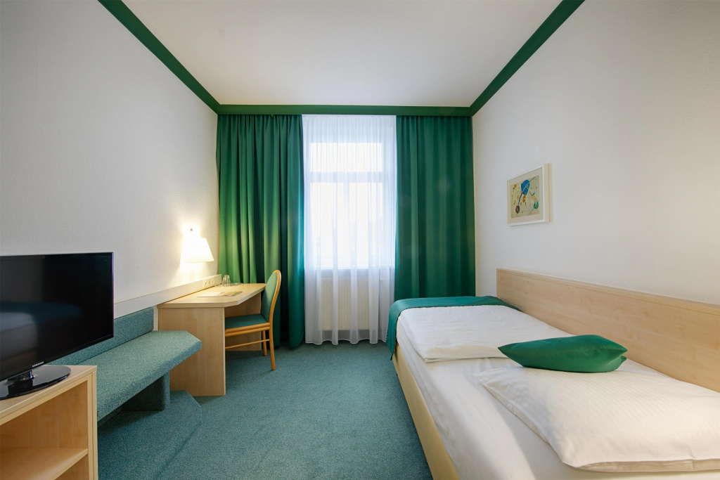 Classic Single room (single bed)