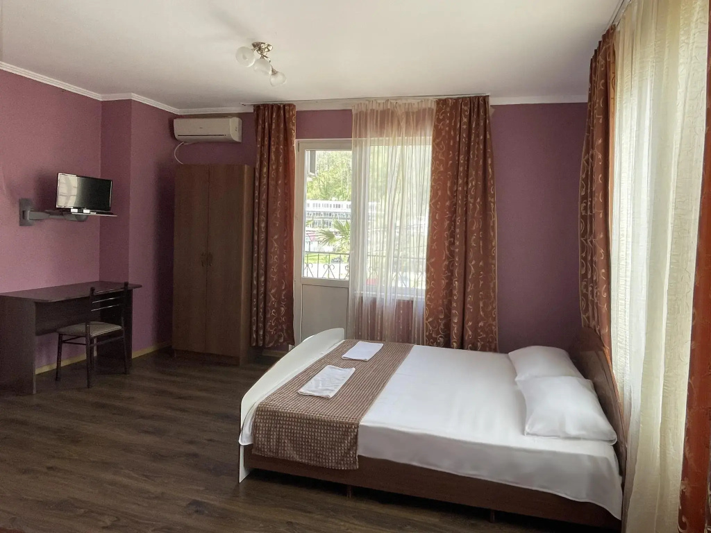 Hotel photo 2