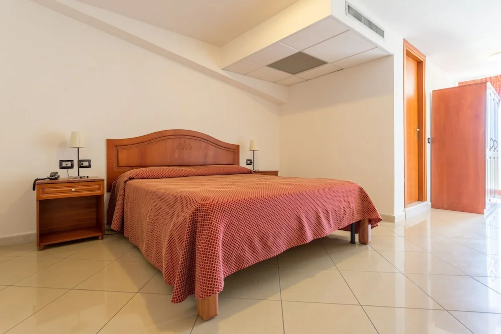 Hotel Plaza - Chambres