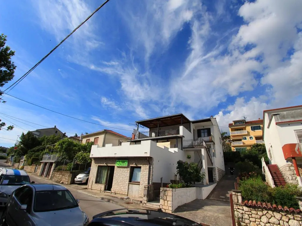 Apartments Luna