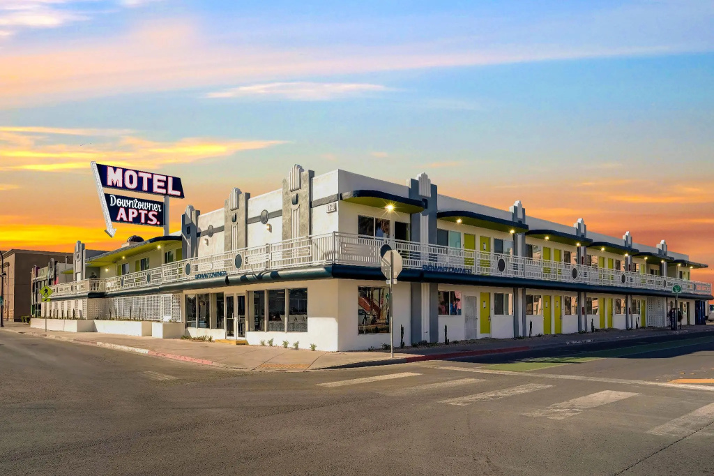 Downtowner Boutique Hotel — фото