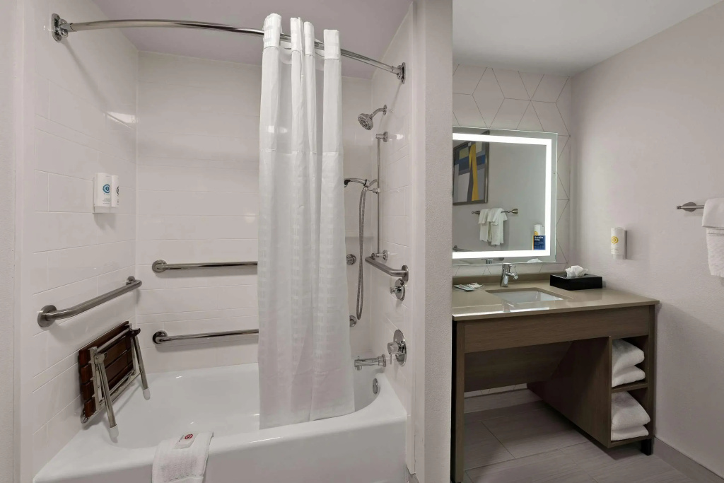 Comfort Suites Columbus East Broad - Général