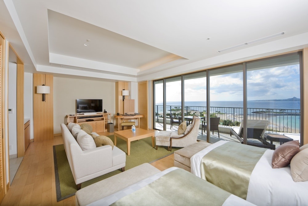 The Orion Hotel Motobu Resort & Spa, photo 3