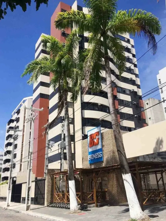 Apartartamento 2qtos novo e completo a 250 mts do mar