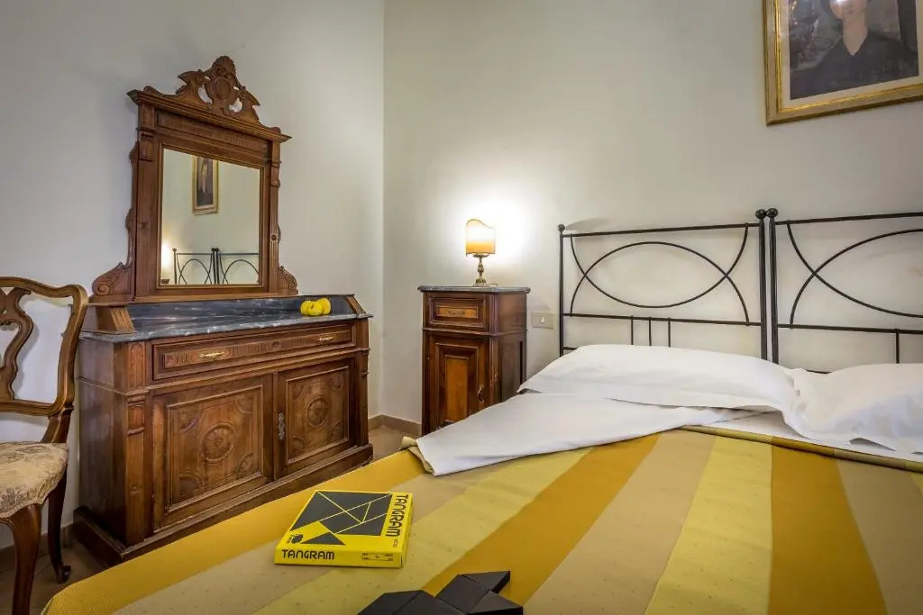 Standard Double room (full double bed)