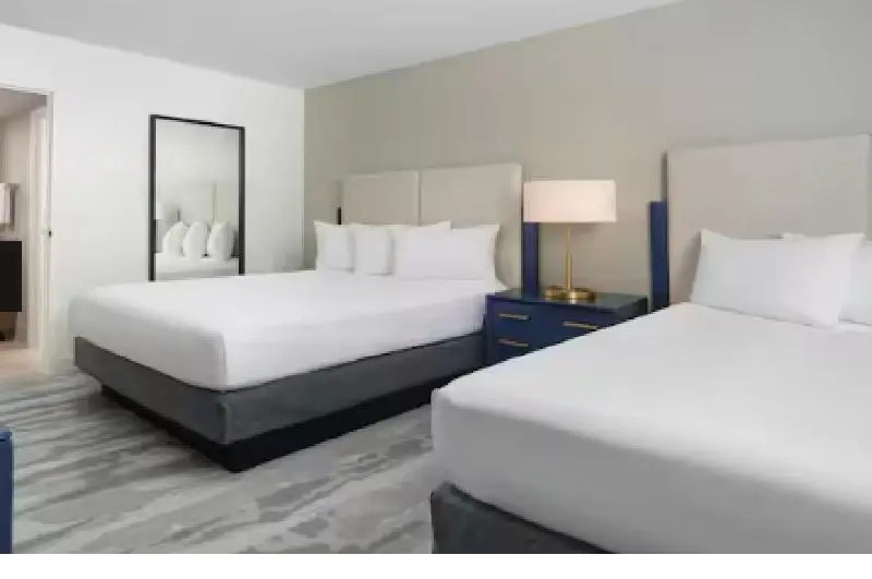 Embassy Suites by Hilton Myrtle Beach Oceanfront Resort - Chambres