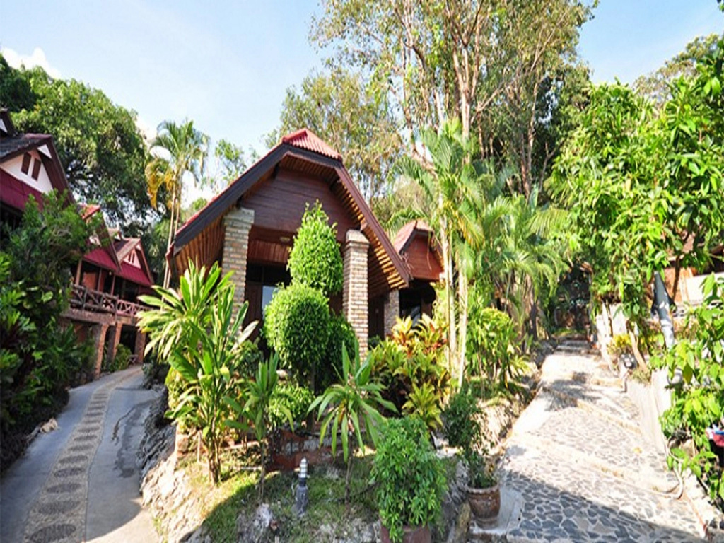 Superior Double Bungalow with view full double bed