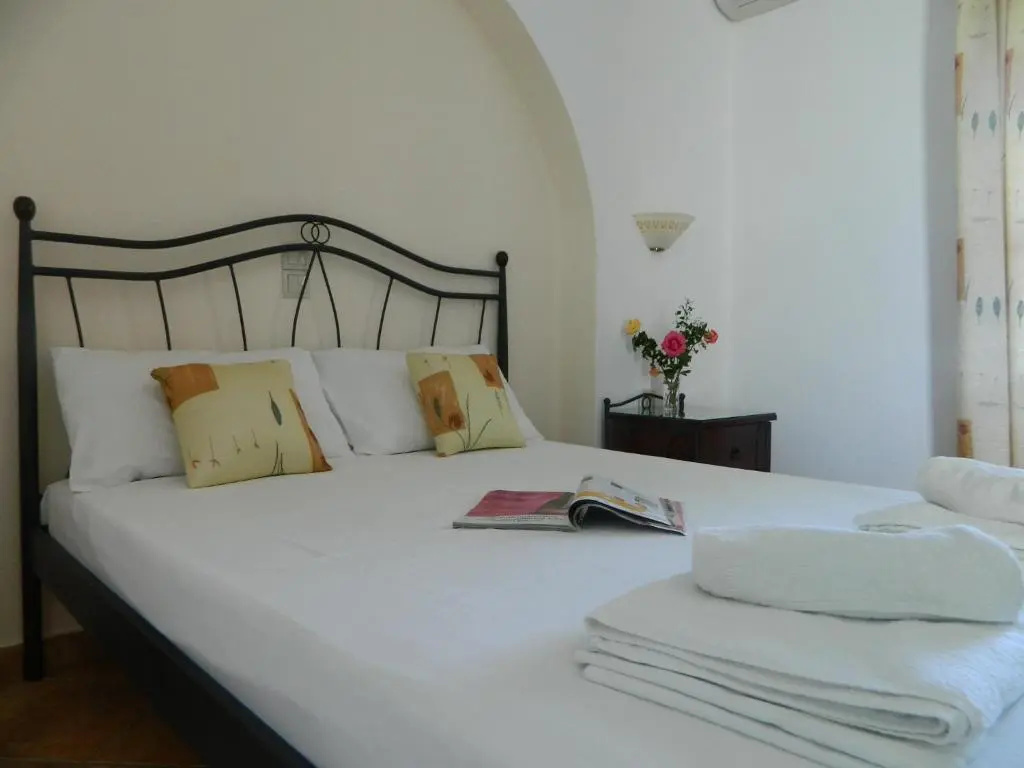 2 Bedrooms Quadruple Apartment