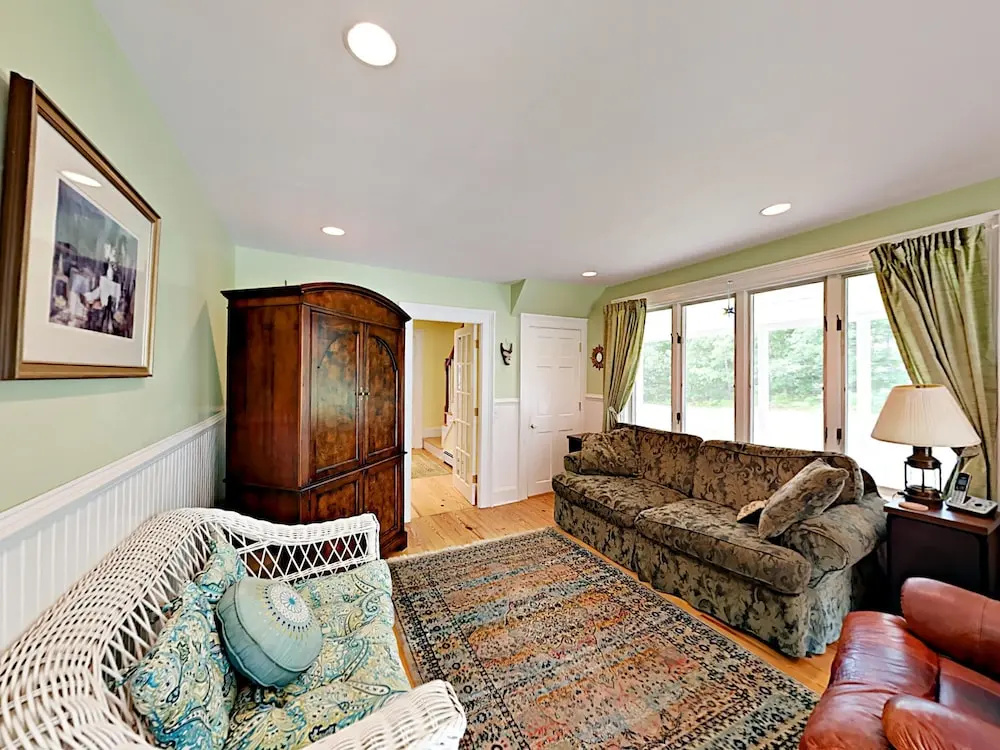 Classic New England 3 Bedroom Home 1