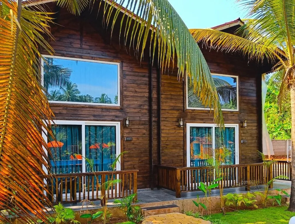 Deluxe Cottage