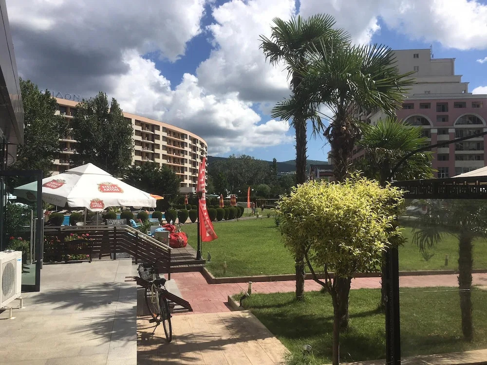 Apartment in Sunny Beach Plaza