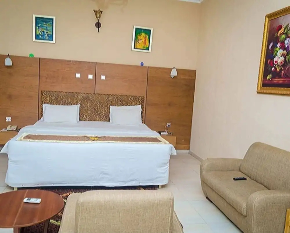 Hotel photo 2