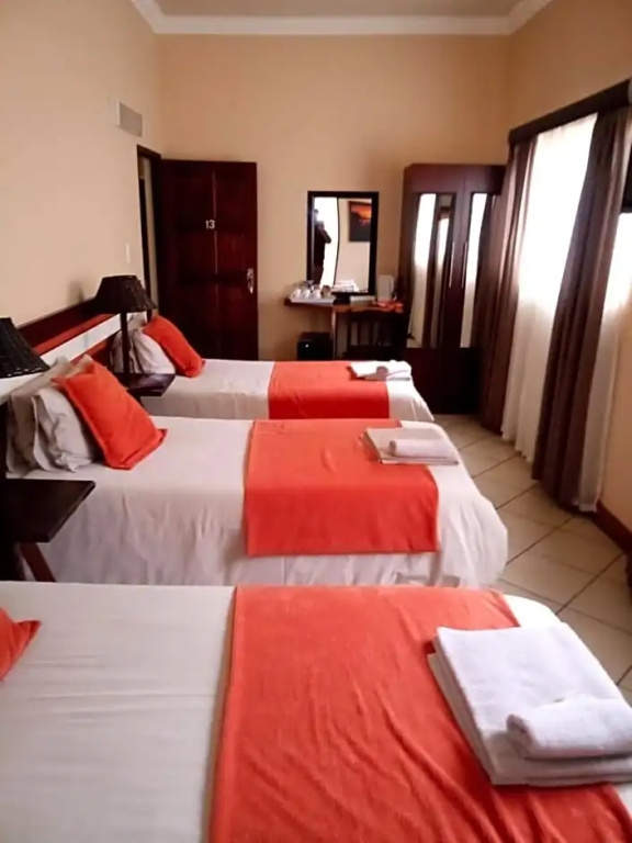 Rustenburg Guesthouse - Chambres