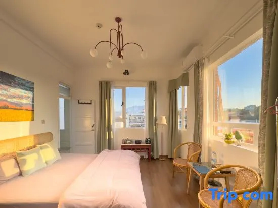 Standard Quadruple room with mountain view