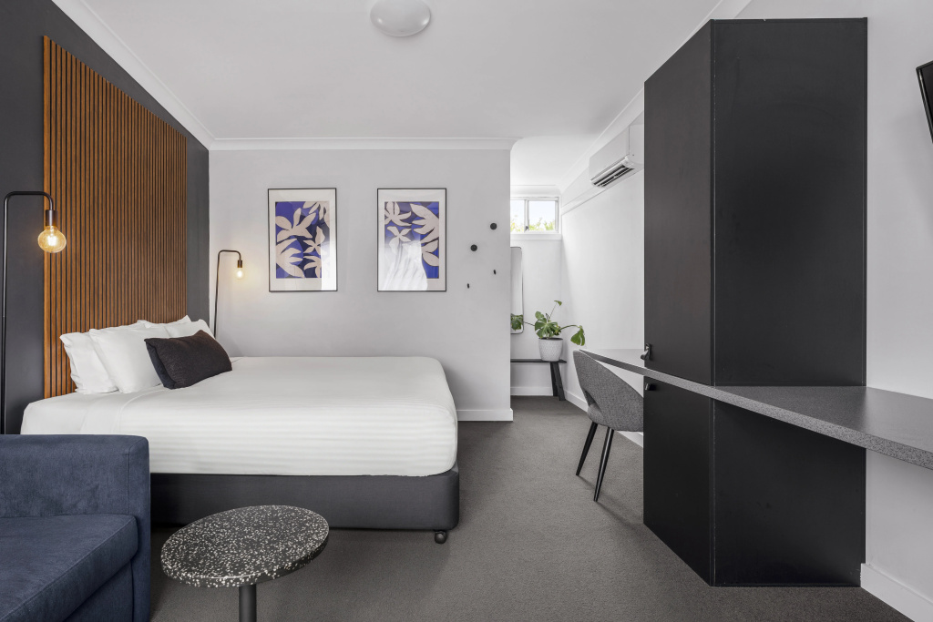 Motel Echo Point — 2