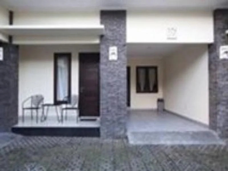 Pondok Raya 828 Guest House