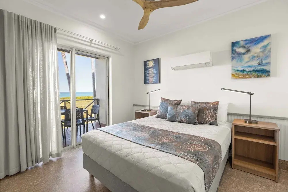 2 Bedrooms Standard room with bay view