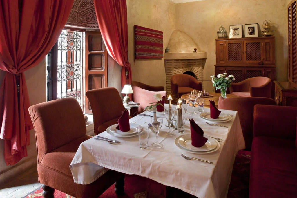 Hotel photo 12