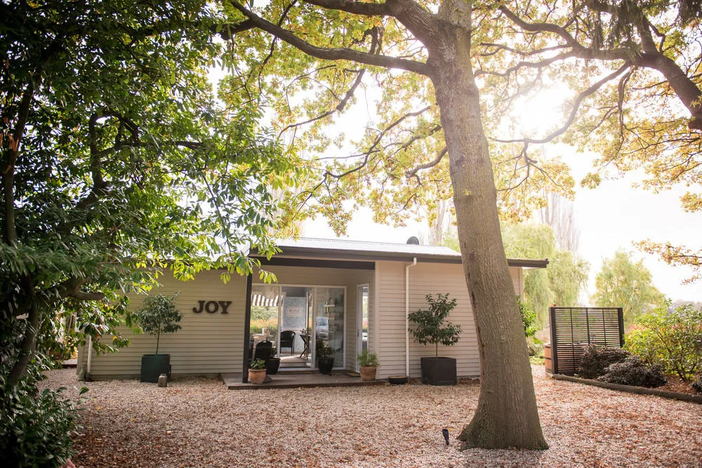 Revive On Oakview Boutique Accommodation and Spa