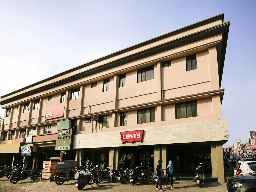 Sher Singh Palace by OYO Rooms