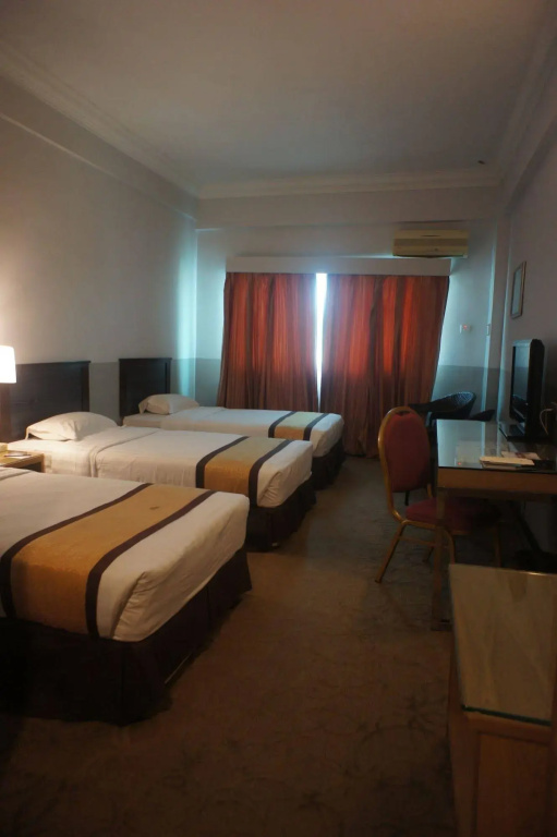 Tyng Garden Hotel Sandakan - фото 45