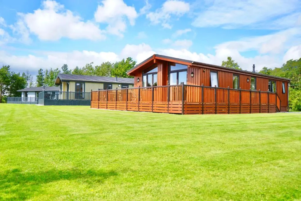 2 Bedrooms Chalet