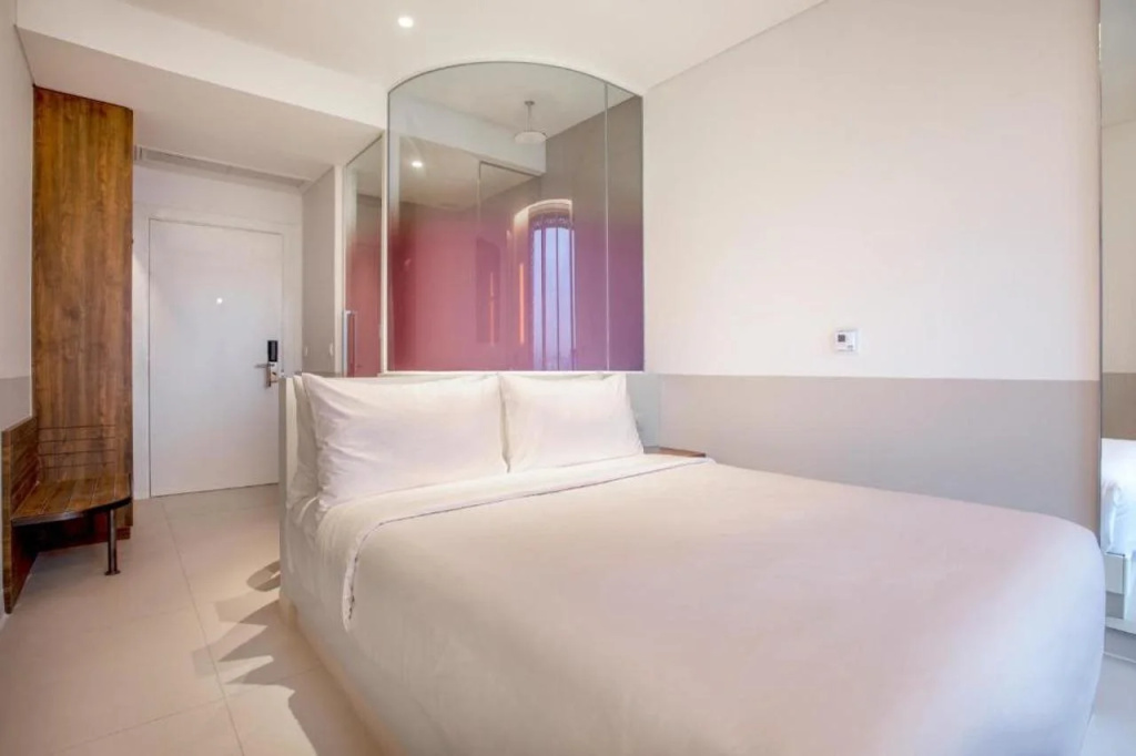 Wink Danang Centre, Unscripted by Hyatt - 24 Hours stay — фото