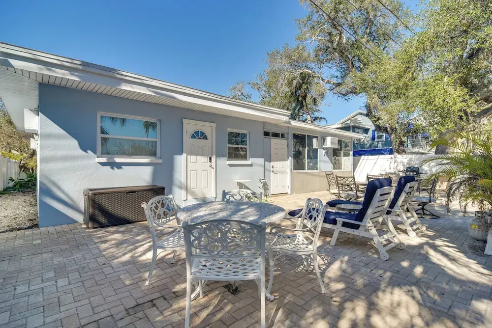 Florida Unit Steps From Indian Rocks Beach Access!
