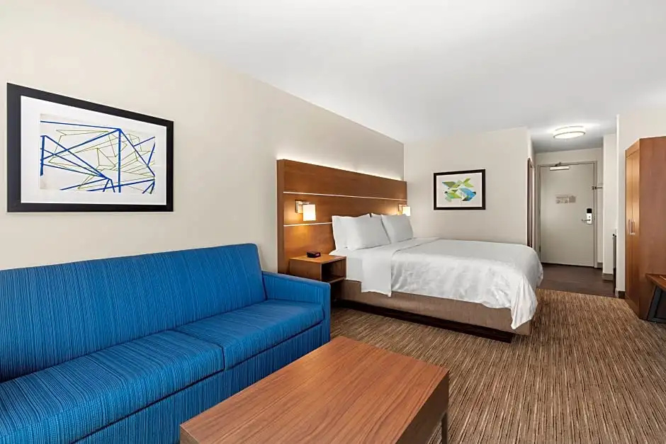 Triple Suite